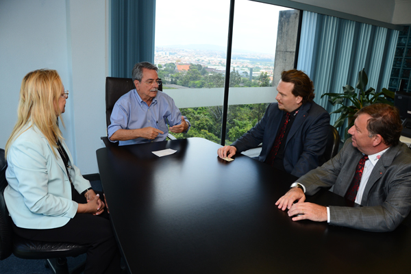 prefeito-recebe-empresarios-americanos-ft-assis-cavalcante-005