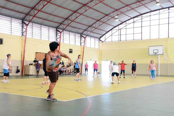 2016-04-07-treino-de-volei-da-3-idade-para-o-jori-ft-emerson-ferraz-124