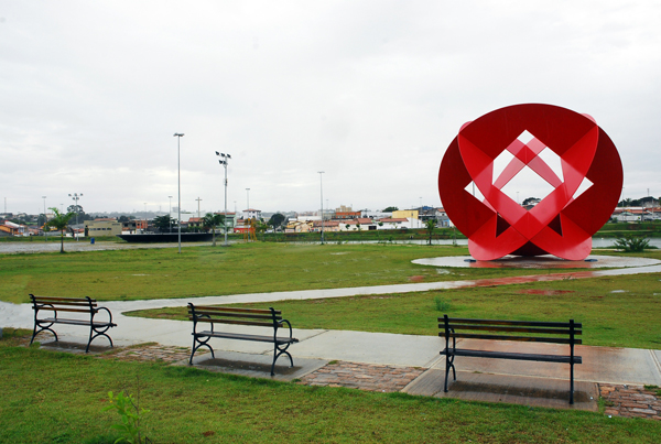 2011-01-17-escultura-parque-das-aguas-ft-zaqueu-proenca-032-3