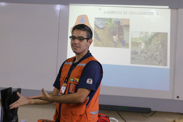 defesa-civil-na-escola-ft-assis-caavlcante-013