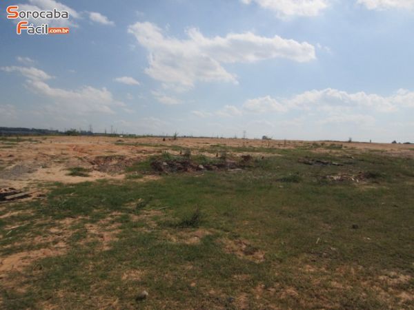 Industrial em Cajuru, Sorocaba - Área - cód. 1482 (ACEITA FINANCIAMENTO)