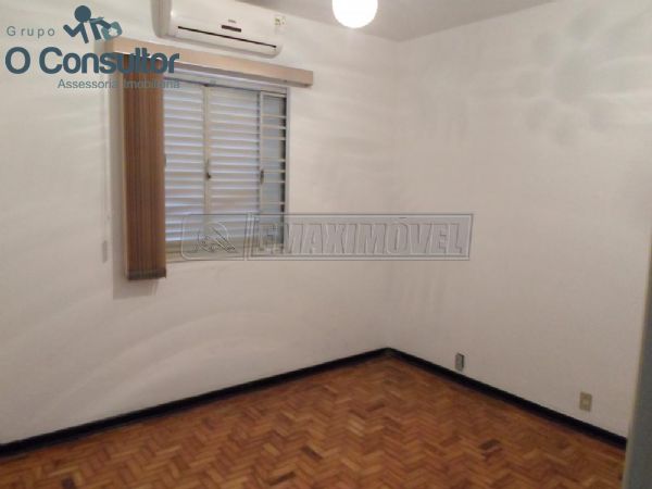 Casas Comerciais - Jardim Faculdade