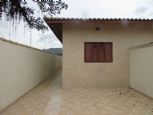 42 - Casa com 62 m, bairro Jd Magalhes