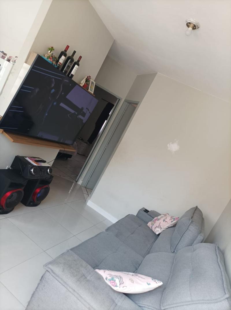 Casa em JARDIM WANEL VILLE V, SOROCABA - Casa Espaçosa com 2 Quartos e 2 Banheiros Ideal para Famílias - Foto 2