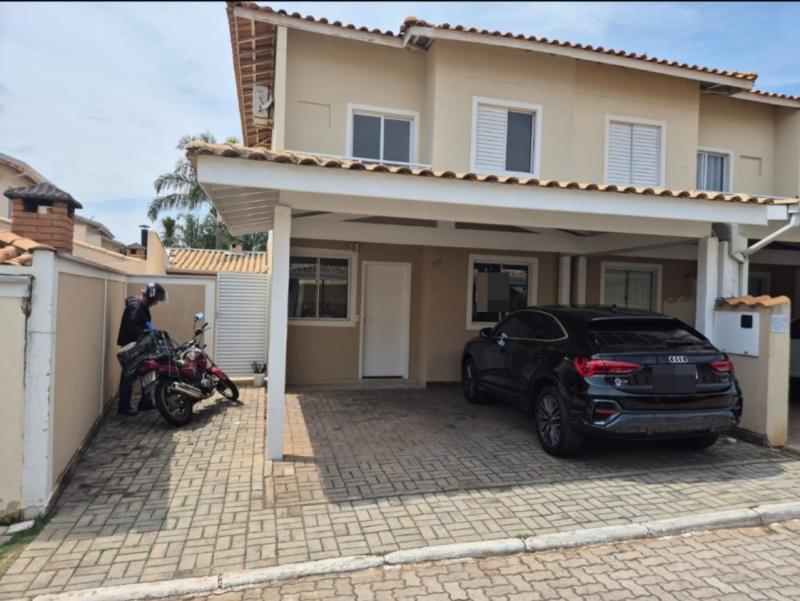 Casa em BAIRRO DA VOSSOROCA, SOROCABA - Lindo Sobrado Reformado com 3 Dormitórios e Área Gourmet - Foto 1