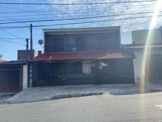 Casa em JARDIM SANTA CECÍLIA, SOROCABA - Sobrado com Salão Comercial no Jardim Santa Cecília. - Foto 1