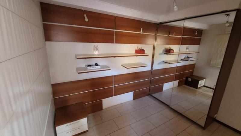 Casa em VILA HARO, SOROCABA - Casa Completa no Rocca Porena Residencial: Maior Quintal do Condomínio, 3 Quartos e Área Gourmet - Foto 3
