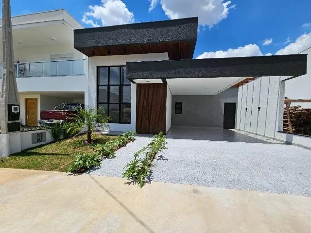 Casa em CONDOMÍNIO RESIDENCIAL FLORES, VOTORANTIM - Casa Térrea de Alto Padrão à Venda no Condomínio Residencial Flores, Votorantim - 3 Suítes, Piscina e Móveis Planejados