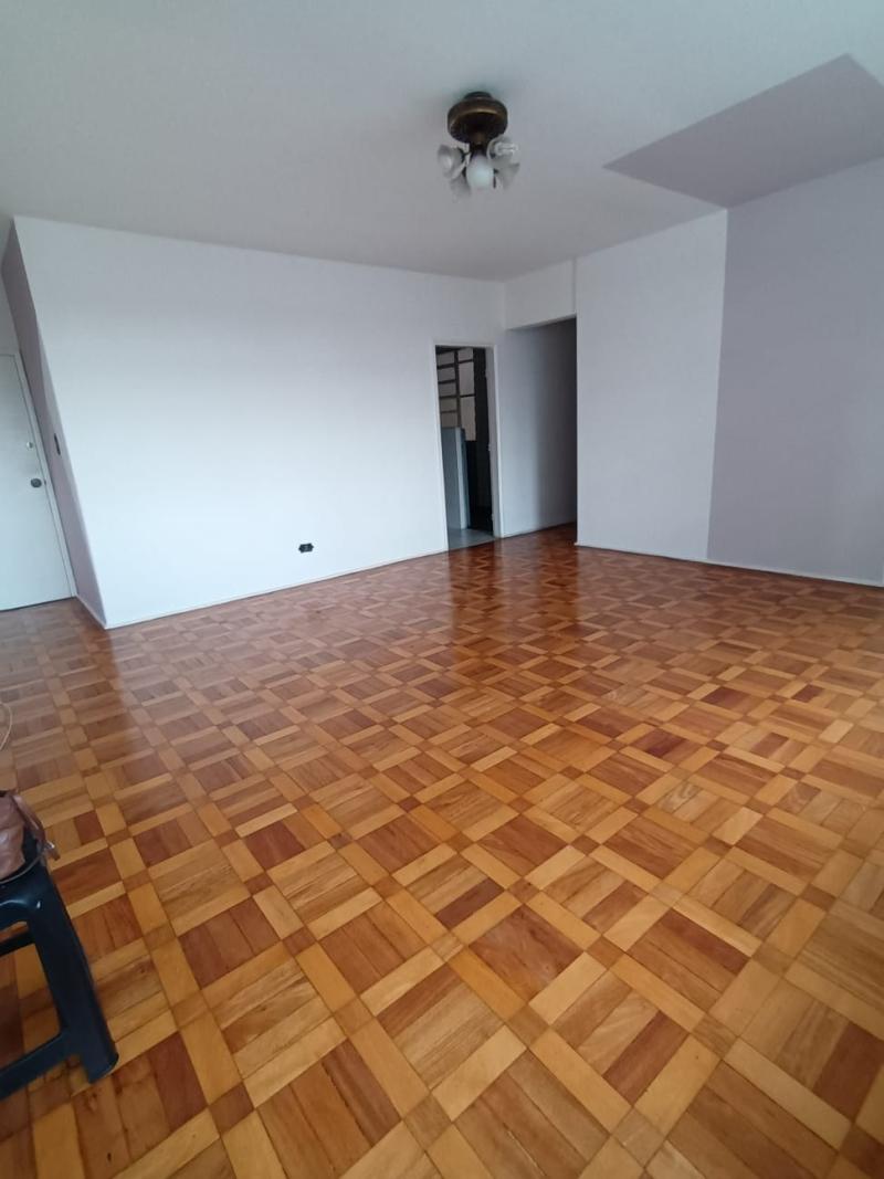 Apartamento em CENTRO, SOROCABA - Espaçoso Apartamento no Coração de Sorocaba: 50m² de Sala, 2 Dormitórios Amplos e Vista para a Praça Central - Próximo a Comércios e Serviços - Foto 1