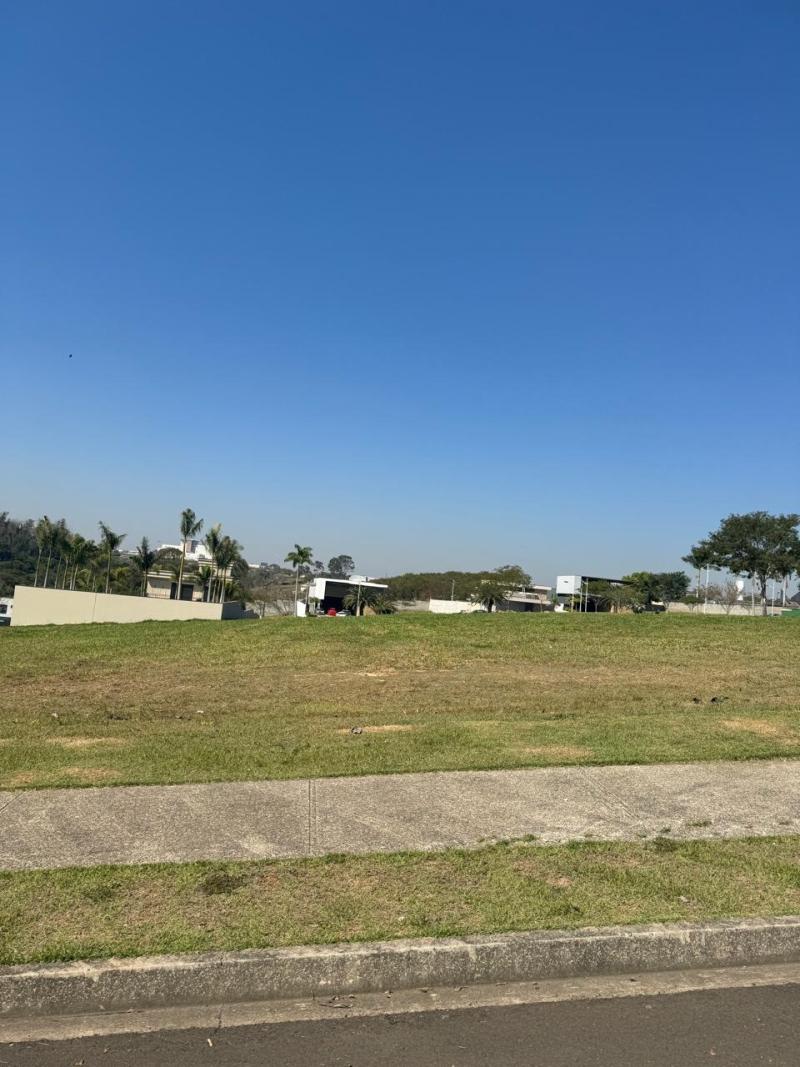 Terreno em RESIDENCIAL SAINT PATRICK, SOROCABA - Terreno com 1.020,00 m2 de Área Localizado no Condomínio Saint Patrick - Foto 1
