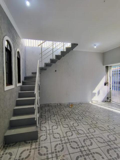 Oportunidade Única! Casa Residencial com 2 Quartos, Churrasqueira e Salão de Festas em Sorocaba, SP