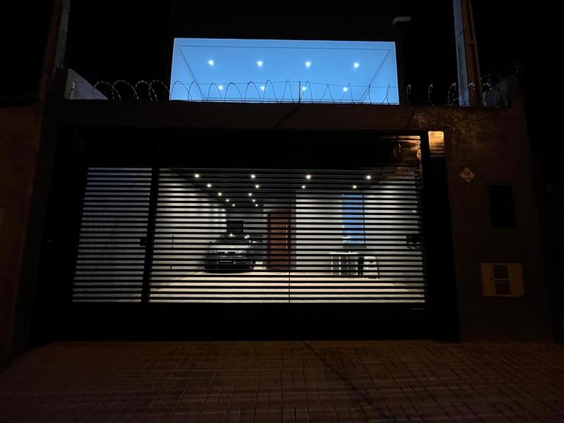 Casa em JARDIM RESIDENCIAL VIVENDA DO ITAVUVU, SOROCABA - Sobrado Espetacular à Venda no Jardim São Camilo ? Perto do Shopping Cidade e Colégio Objetivo! - Foto 2