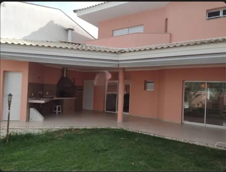 Casa em APARECIDINHA, SOROCABA - Casa de Luxo em Condomínio para Locação em Sorocaba-SP, Bairro Aparecidinha: 3 Quartos, 1 Suíte, 1 Sala, 3 Banheiros, 2 Vagas, 300m². - Foto 1