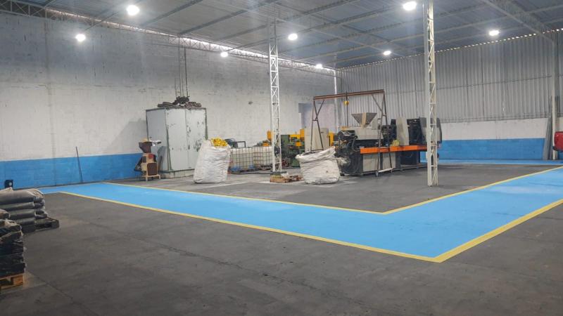 Comercial em Parque Industrial Prestes (Éden), Sorocaba - "Oportunidade Única! Galpão Comercial de 1.250m² no Parque Industrial Prestes ? Éden" - Foto 1