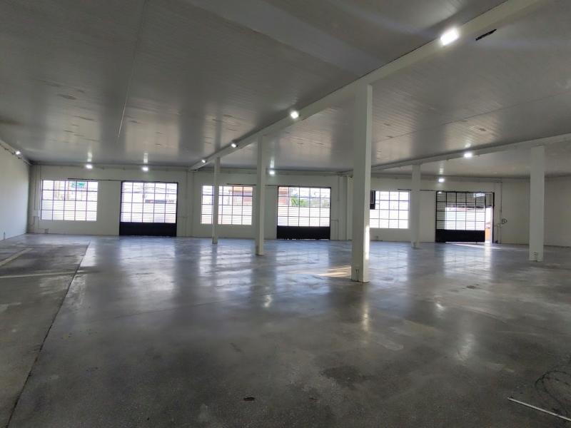 Comercial em JARDIM SÃO PAULO, SOROCABA - Salão Galpão Prédio Comercial para Alugar, 881M² com ótima localização. - Foto 3