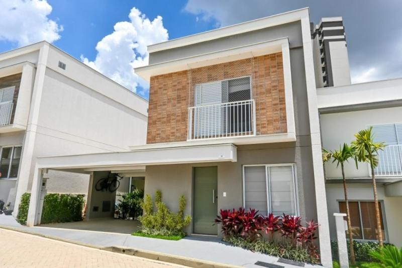 Casa em JARDIM PIRATININGA, SOROCABA - "Sobrado Excepcional em Condomínio da Construtora Planeta: Terreno Amplo, Área Construída com Design Elegante e Quintal Planejado para Piscina." - Foto 1