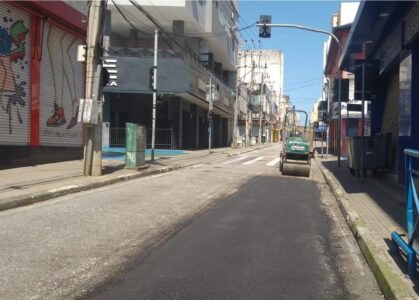 Prefeitura realiza megaoperação de tapa-buracos e de zeladoria