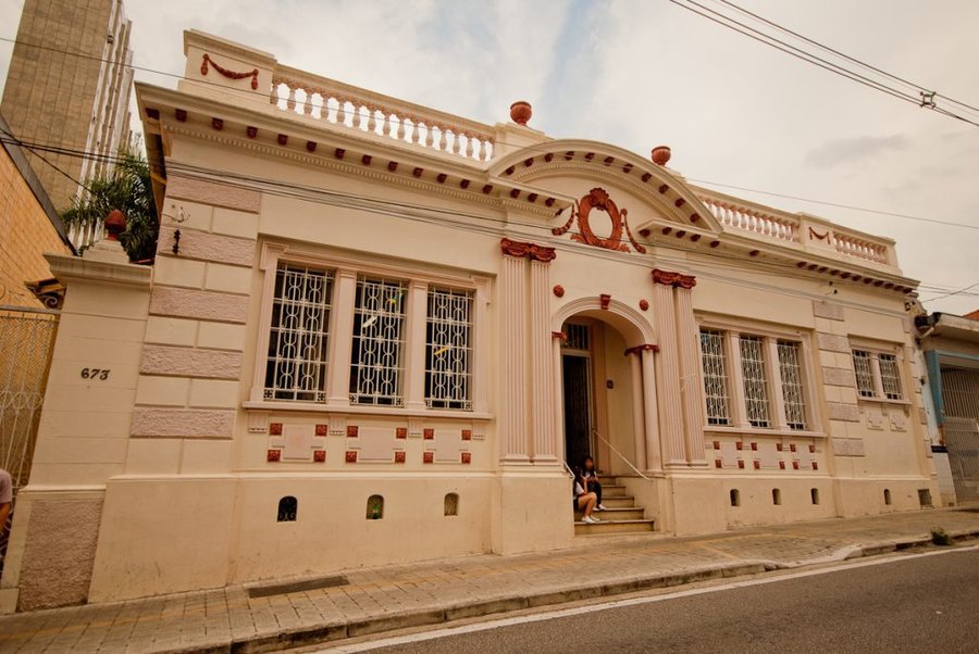 Oficina de pintura é atração na Biblioteca Infantil Municipal nesta quarta-feira (30)
