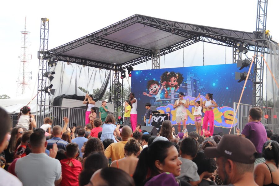 Festa do Dia das Crianças reúne cerca de 13 mil pessoas no Paço Municipal