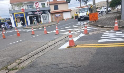 Semob implanta mão única de tráfego em trecho de rua do Central Parque