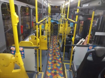 Ônibus Sensorial e Linha Rosa completam dois meses de operação contínua