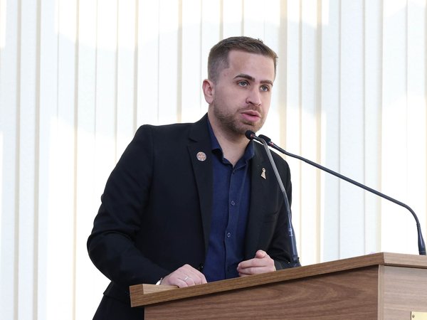 Ítalo Moreira pede inspeção urgente na hemodiálise do CHS após relatos de pacientes