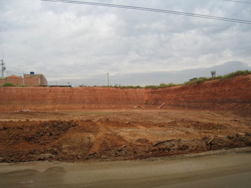 Terreno em ÉDEN, SOROCABA - Ótimo lote comercial à venda, pronto para construir - Foto 3