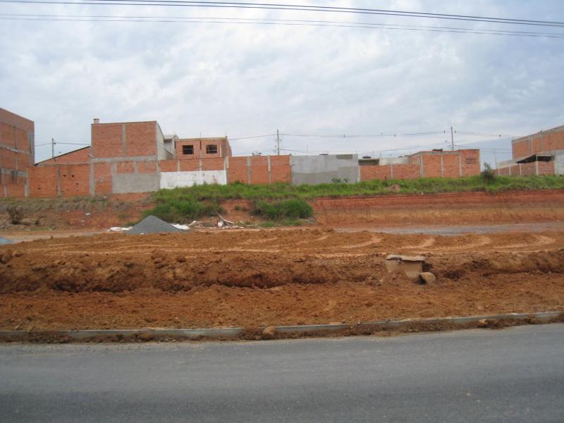 Terreno em ÉDEN, SOROCABA - Ótimo lote comercial à venda, pronto para construir - Foto 3