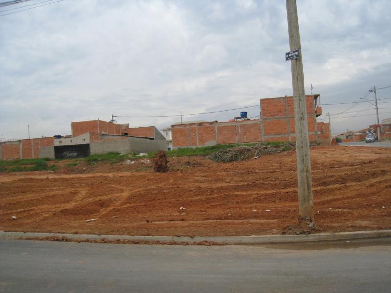 Terreno em ÉDEN, SOROCABA - Ótimo lote comercial à venda, pronto para construir - Foto 2