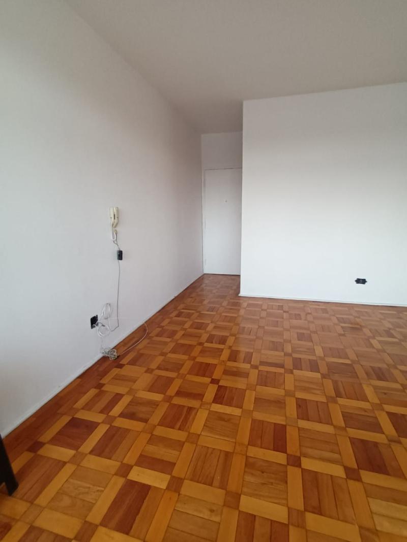 Apartamento em CENTRO, SOROCABA - Espaçoso Apartamento no Coração de Sorocaba: 50m² de Sala, 2 Dormitórios Amplos e Vista para a Praça Central - Próximo a Comércios e Serviços - Foto 2