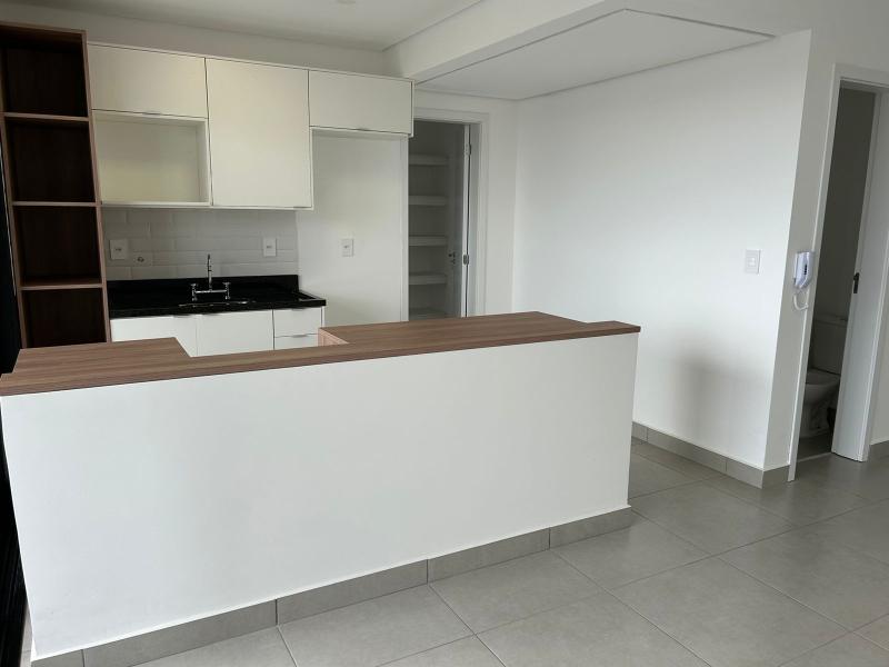 Apartamento em ALÉM PONTE, SOROCABA - Seja o próximo morador deste incrível apartamento de 3 quartos, 3 suítes, com 2 vagas de garagem e 125,00 m2 de área total! - Foto 2