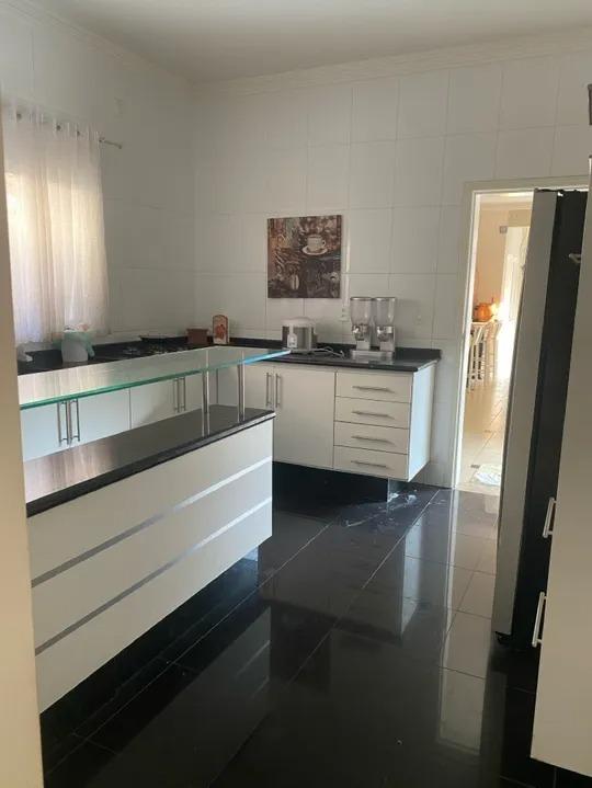 Casa em GRANJA OLGA I, SOROCABA - Casa Sobrado de 360m² Localizada no Granja Olga I! - Foto 2