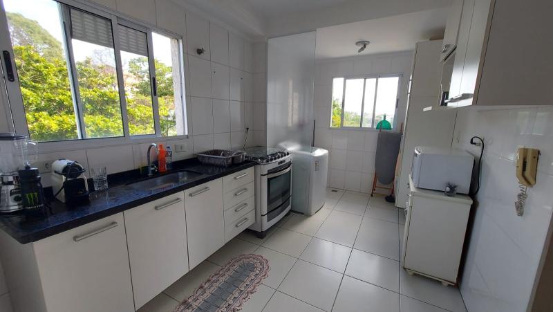 Apartamento em VILA LUCY, SOROCABA - Excelente  Apartamento 2 Dormitórios, 1 Suíte, Varanda e 2 Vagas na Garagem - Foto 3