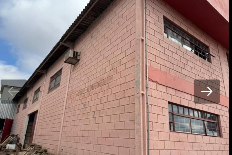 salao em JARDIM SÃO LOURENZO, SOROCABA - Salão Comercial para Alugar na Zona Norte - 800m² com Mezanino, Refeitório, Cozinha e 4 Banheiros - Foto 3