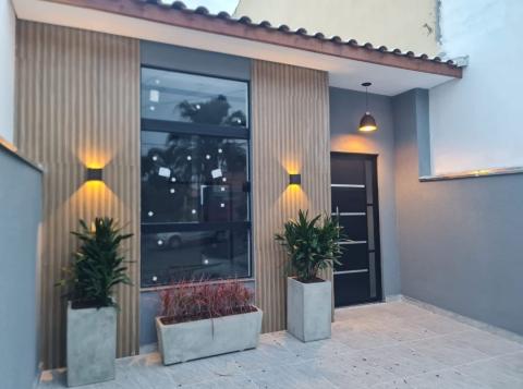Linda Casa à Venda no Parque Vitória Régia ? 3 Dormitórios com Suíte e Churrasqueira!